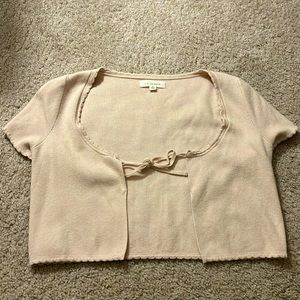 pacsun cropped cream top with tie